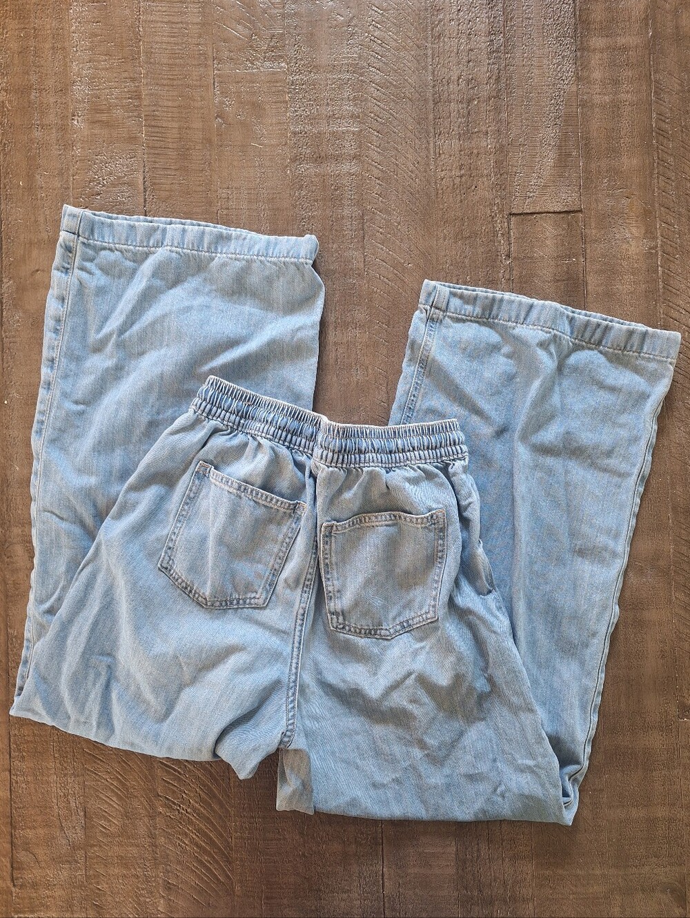 Crewcuts - Picture 3 of 3